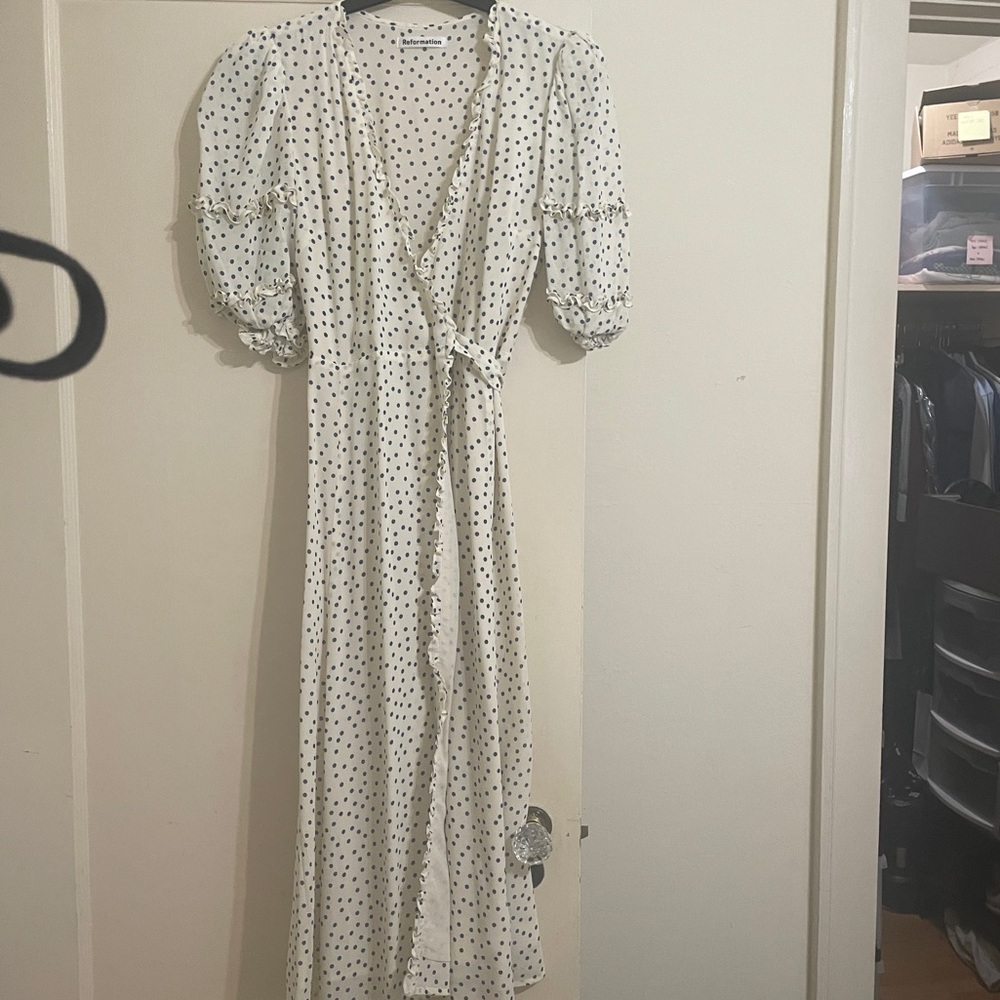 NWT Reformation Tanna wrap dress - Picture 5 of 9